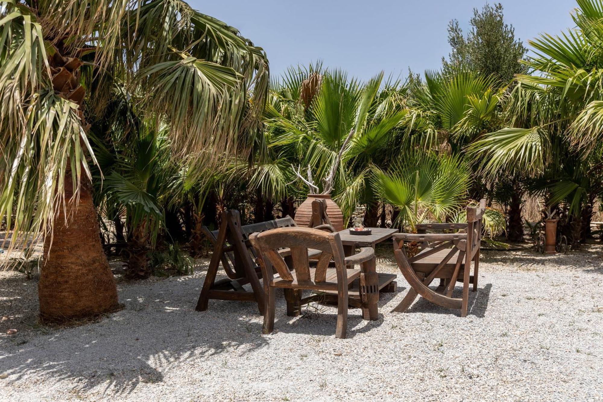Helios Beach Studios Плака Экстерьер фото